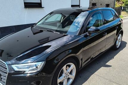Audi A3 128.000 km 18.900 &euro; Breitungen 98597