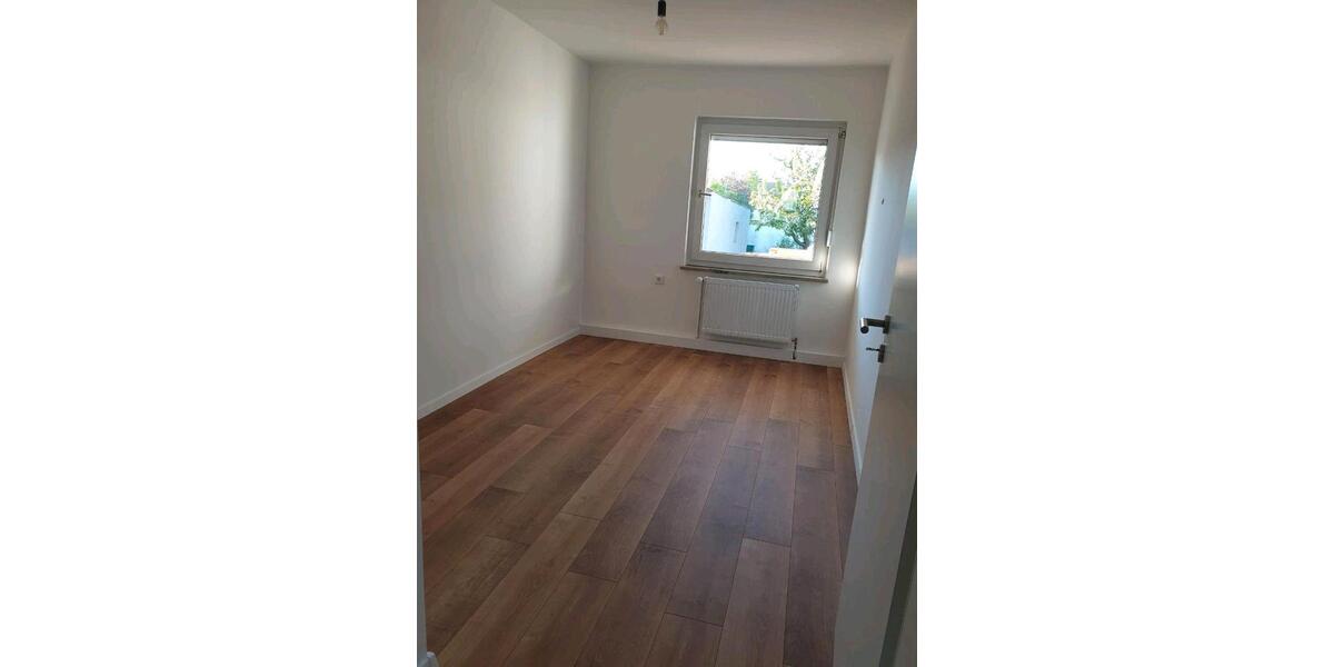 Erdgeschoßwohnung Ingolstadt - 3 Zimmer, 72 m&sup2;, 299.000&euro; | Angebot:27028737