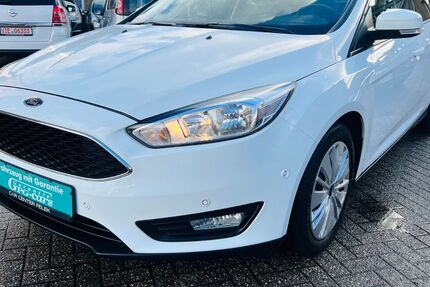 Ford Focus 89.000 km 8.690 &euro; Viersen 41748