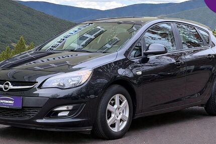 Opel Astra 83.602 km 7.499 &euro; Berlin 13089