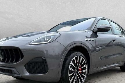 Maserati Grecale 1.550 km 82.499 € Regensburg 93059