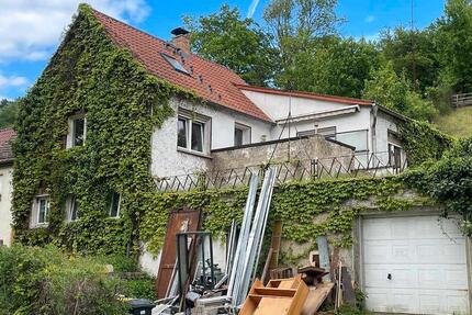Haus Dornburg-Camburg Camburg - 6 Zimmer, 160 m&sup2;, 150.000&euro; | Angebot:26701881
