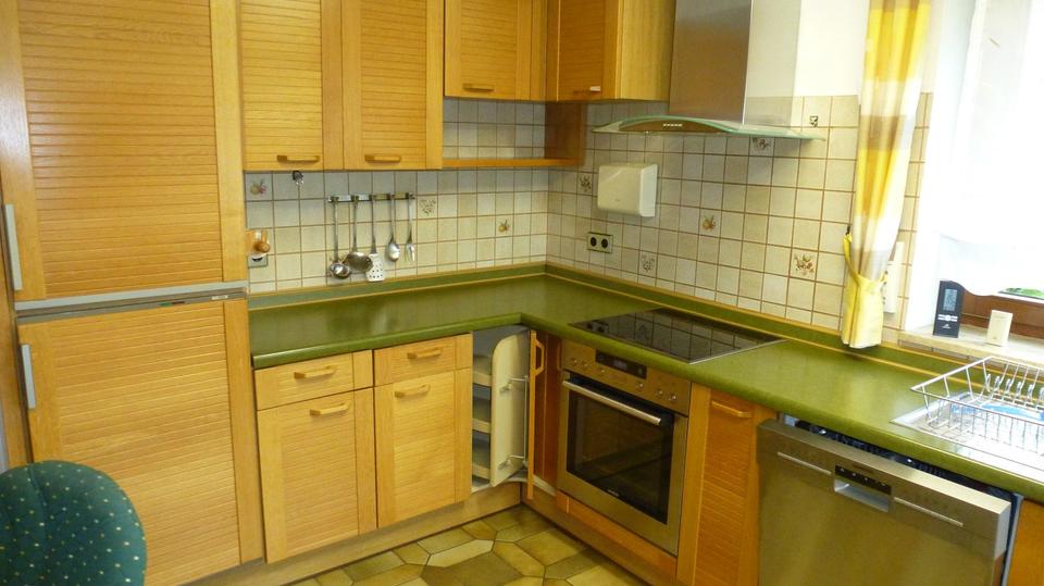 Einfamilienhaus Hüttlingen - 10 Zimmer, 255 m&sup2;, 720.000&euro; | Angebot:26835609