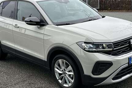 VW T-Cross 10.233 km 24.900 &euro; Wolfsburg 38440
