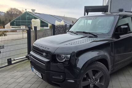Land Rover Defender 4.300 km 77.000 &euro; Radevormwald 42477