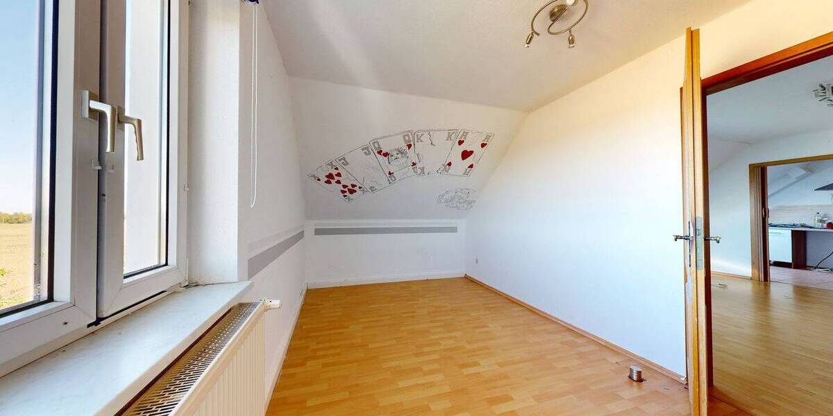 Einfamilienhaus Naumburg (Saale) Flemmingen - 9 Zimmer, 170 m&sup2;, 329.000&euro; | Angebot:26016492