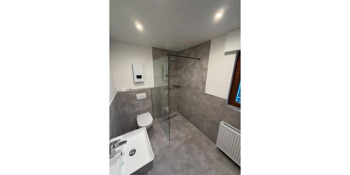 Erdgeschoßwohnung Engelskirchen - 2 Zimmer, 40 m&sup2;, 510&euro; | Angebot:25454214