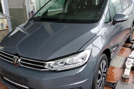 VW Touran 48.272 km 28.725 &euro; Schorfheide OT Finowfurt 16244