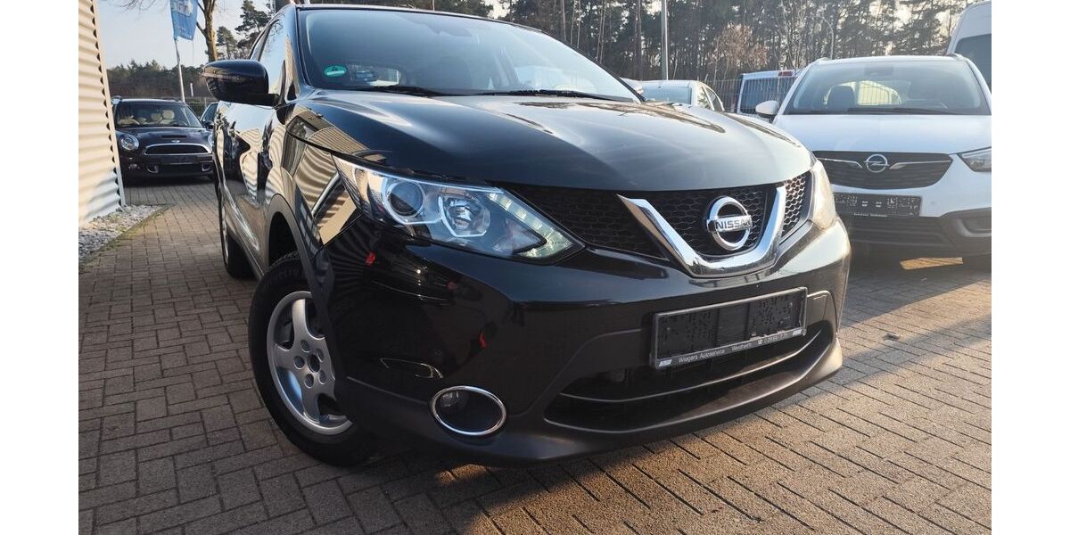 Nissan Qashqai 147.122 km 10.950 &euro; Schlangen 33189