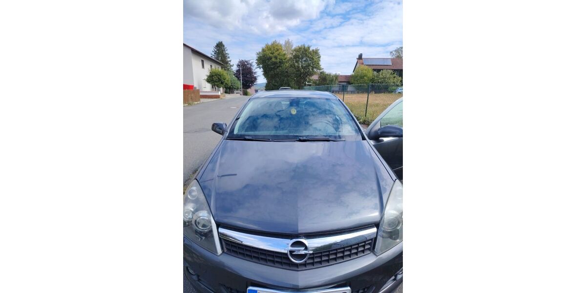 Opel Astra 132.000 km 4.490 &euro; Vohenstrauss 92648