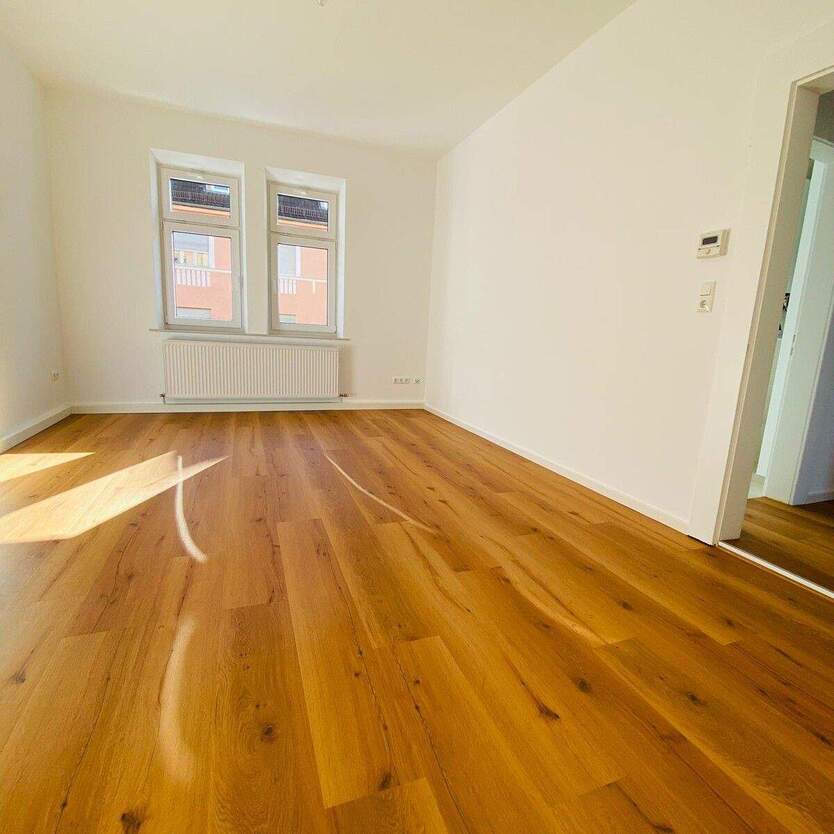 Helle, sanierte 3 Zimmerwohnung in der Innenstadt! 3 zimmer