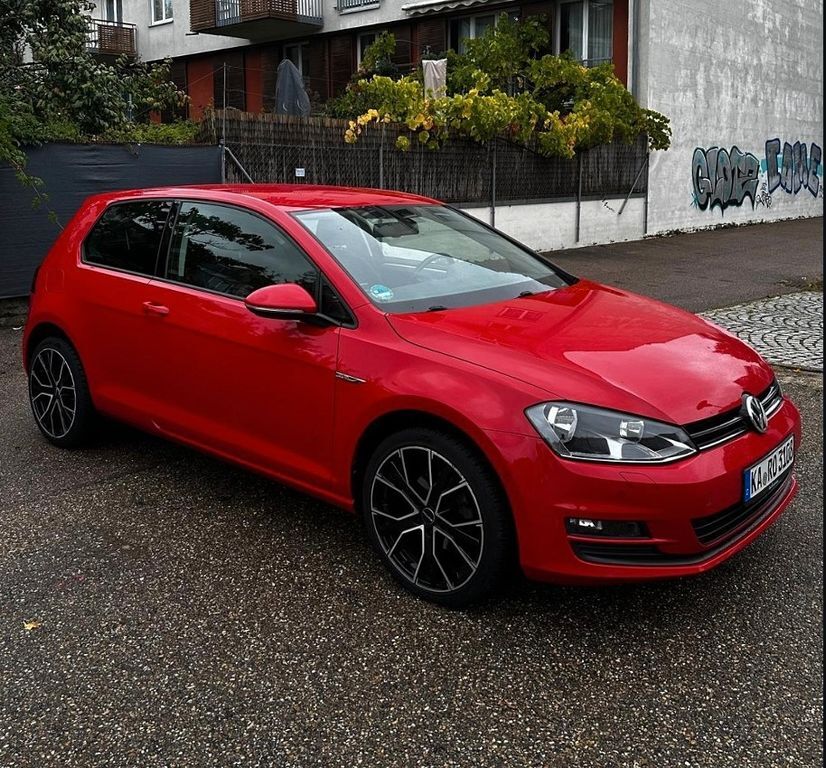 VW Golf 85.968 km 10.290 € Remchingen 75196