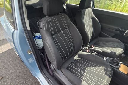 Opel Corsa 55.000 km 5.000 &euro; CUNEWALDE 02733