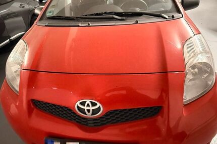 Toyota Yaris 179.315 km 2.700 &euro; Münster 48157
