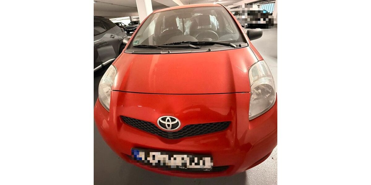 Toyota Yaris 179.315 km 2.700 &euro; Münster 48157