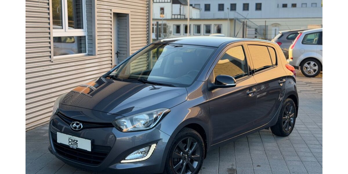 Hyundai i20 91.000 km 6.480 &euro; Neuwied 56567