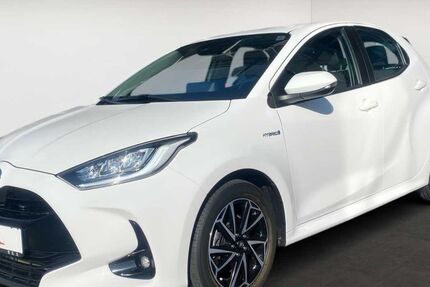 Toyota Yaris 51.890 km 16.900 &euro; Frankfurt 60314