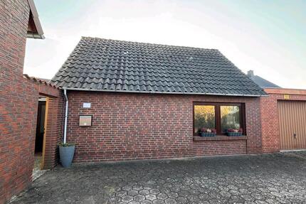 Kleines Haus inklusive Garage 2 zimmer