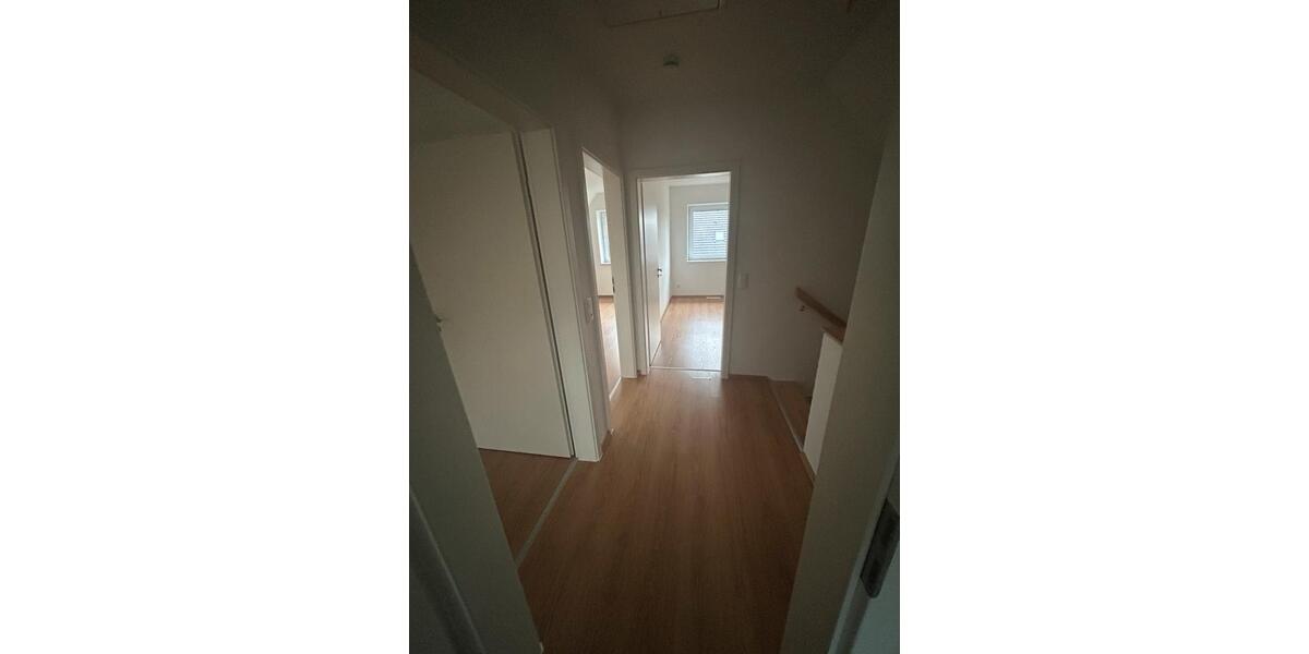 Doppelhaushälfte Hohenlockstedt - 5 Zimmer, 103 m&sup2;, 1.700&euro; | Angebot:25986979