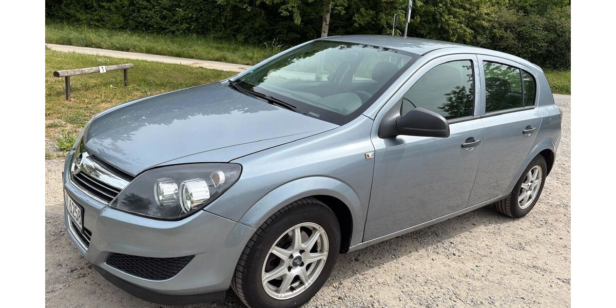 Opel Astra 89.400 km 4.199 &euro; Lahr 77933