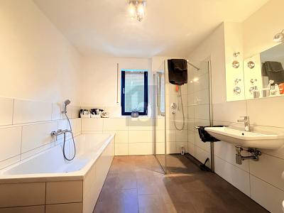 LUXUS PUR-BODENHEIZUNGKÜCHEAUFZUGTIEFGARAGE - Etagenwohnung Fürth Atzenhof | Angebot:27102526