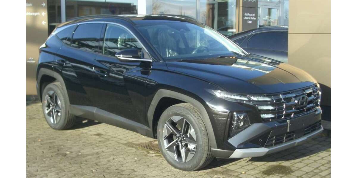 Hyundai TUCSON 2.450 km 36.490 &euro; Hannover 30453