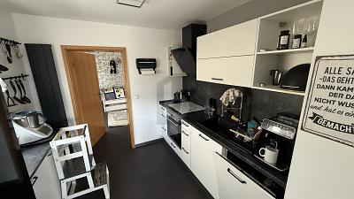 ATTRAKTIVES ZUHAUSE MIT TERRASSE & TIEFGARAGE - Erdgeschoßwohnung Neukirchen | Angebot:27292458