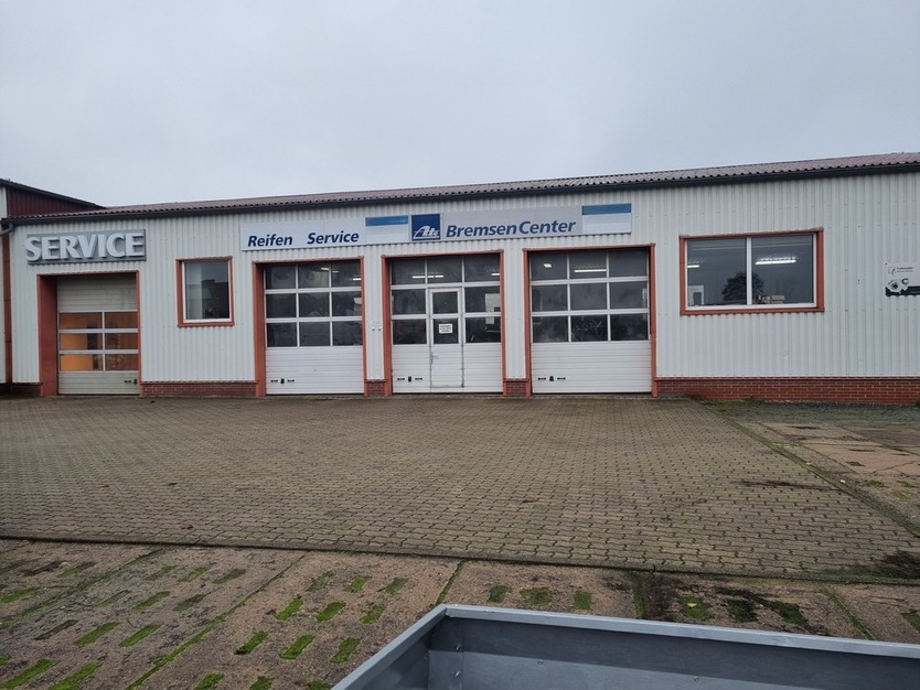 Gut gehendes Autohaus mit Werkstatt an der B188 aus altersgründen zu verkaufen!