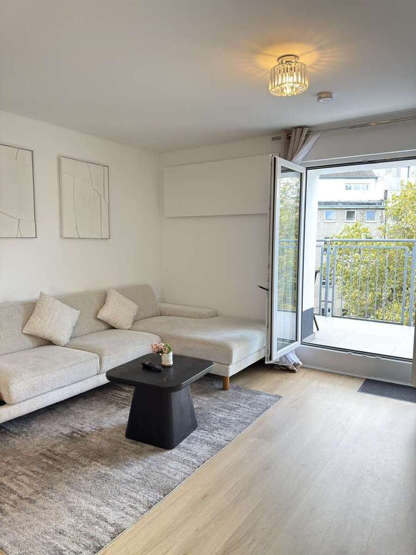 Wohnen auf Zeit in Düsseldorf 1.250 € 2 zimmer