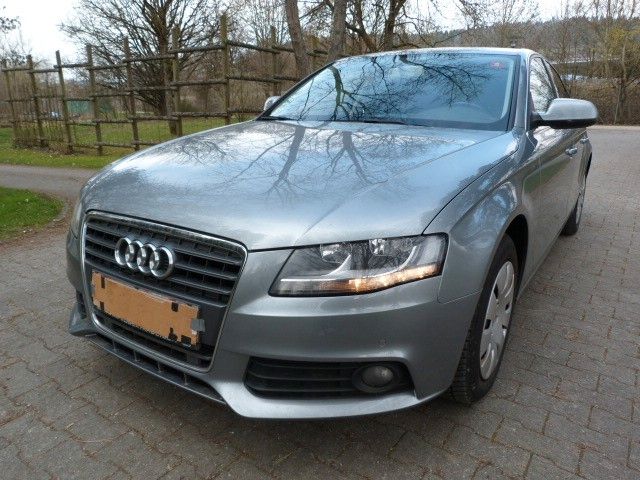 Audi A4 170.000 km 7.200 &euro; Tuttlingen 78532