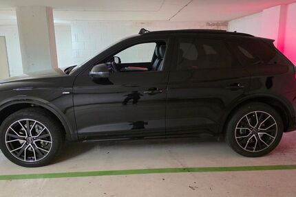 Audi Q5 15.000 km 39.080 &euro; Singen (Hohentwiel) 78224