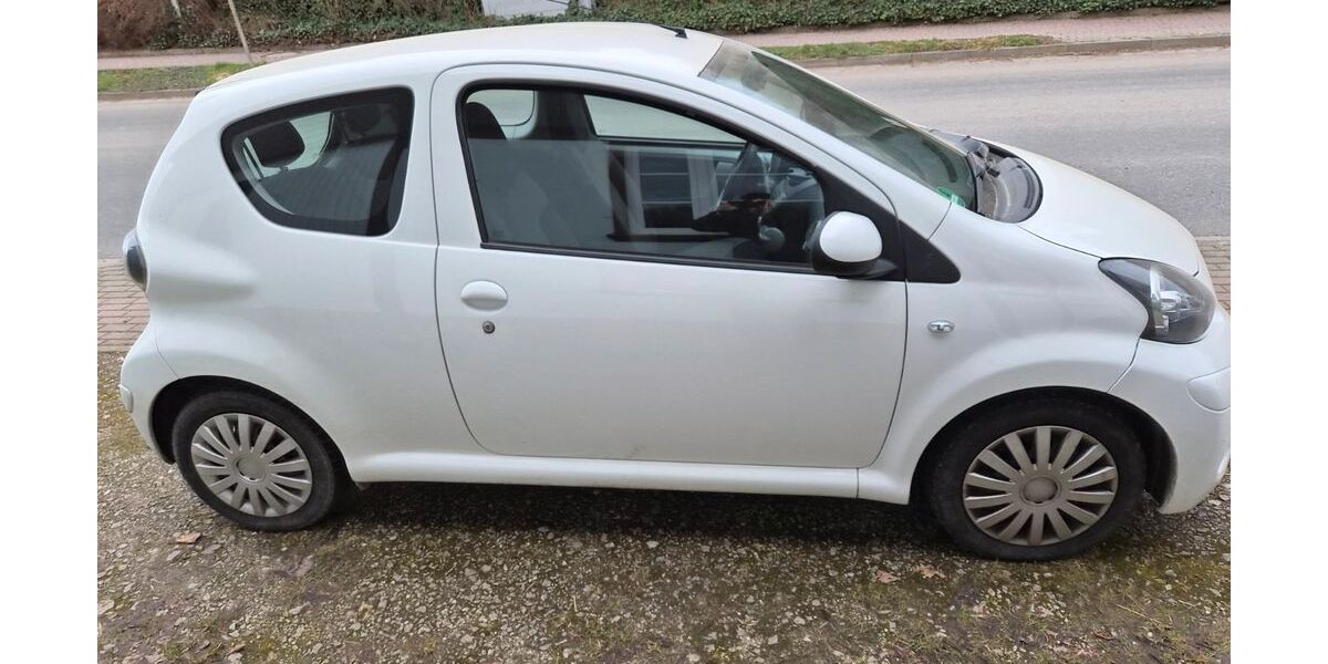 Toyota Aygo (X) 206.000 km 1.600 &euro; Bad Grund 37539