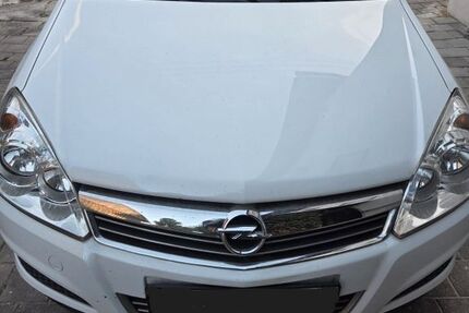 Opel Astra 125.000 km 3.900 &euro; Eggenthal 87653