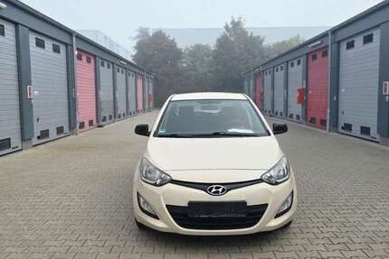 Hyundai i20 84.000 km 5.499 € Groß-Gerau 64521