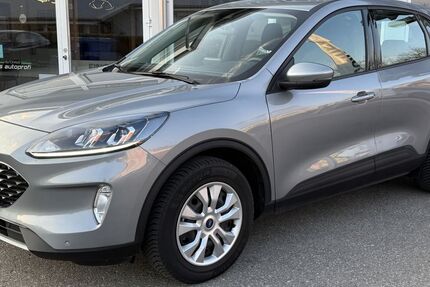 Ford Kuga 28.407 km 18.790 &euro; Trossingen 78647