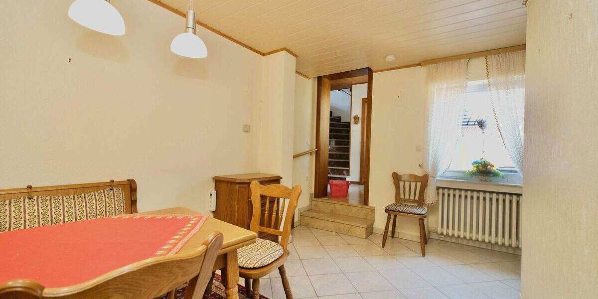 Doppelhaushälfte Neuss Reuschenberg - 5 Zimmer, 160 m&sup2;, 590.000&euro; | Angebot:23482208