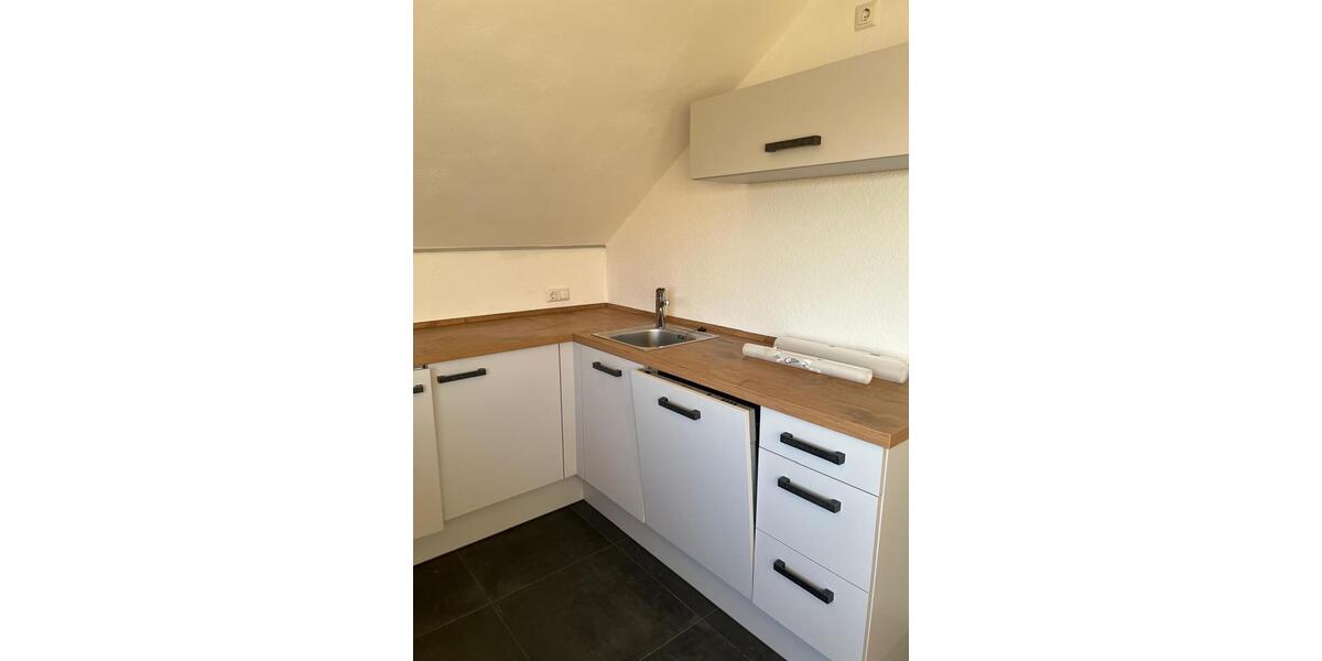 Dachgeschoßwohnung Bensheim - 3 Zimmer, 68 m&sup2;, 850&euro; | Angebot:26339691