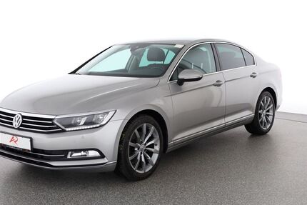 VW Passat 99.985 km 16.480 &euro; Berlin 12103