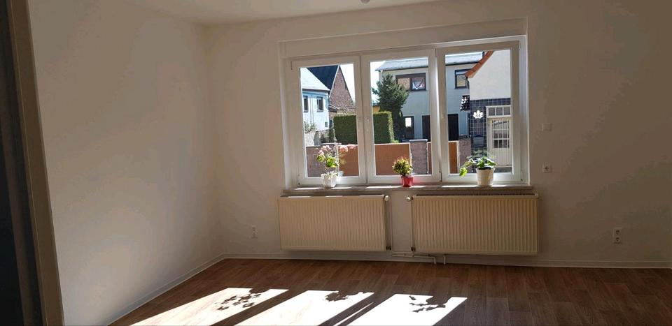 Etagenwohnung Jessen (Elster) - 2 Zimmer, 71 m&sup2;, 400&euro; | Angebot:26246879