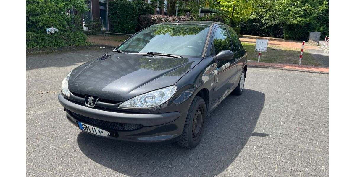 Peugeot 206 220.300 km 999 &euro; Gummersbach 51643