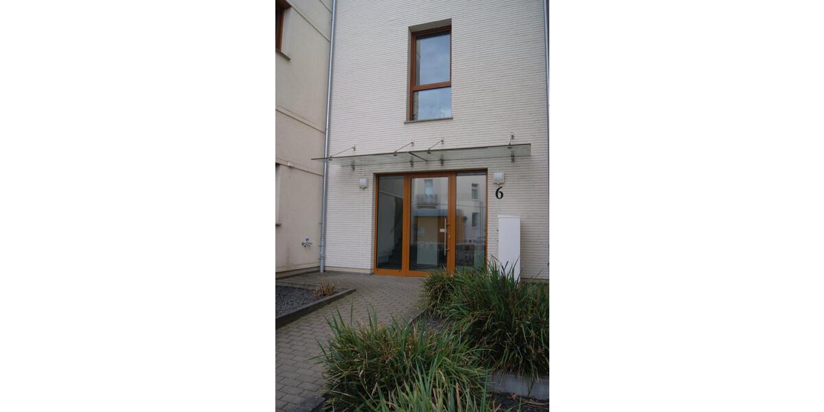 Erdgeschoßwohnung Frankfurt am Main Bonames - 4 Zimmer, 134 m&sup2;, 2.090&euro; | Angebot:26323137