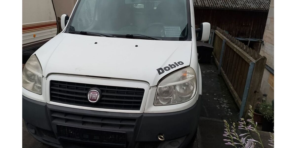 Fiat Doblo 204.000 km 900 &euro; Eckersdorf 95488