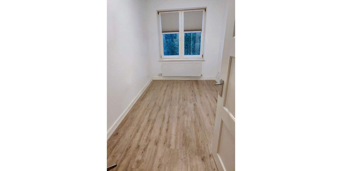 NIEBÜLL, 4 ZIMMER DACHGESCHOSSWOHNUNG MIT SCHÖNEM WEITBLICK 4 zimmer