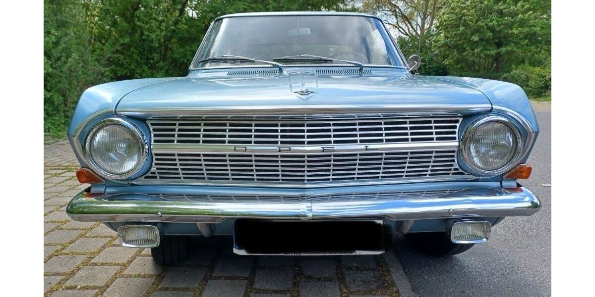 Opel Rekord 126.000 km 13.400 &euro; Mannheim 68199