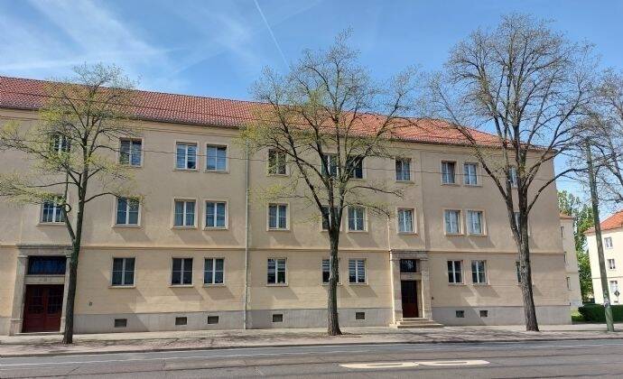 Zimmer Dessau-Roßlau Innenstadt - 2 Zimmer, 69 m&sup2;, 497&euro; | Angebot:25671916