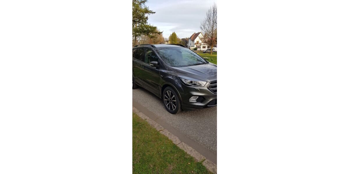 Ford Kuga 55.000 km 18.950 &euro; Hamburg 22177