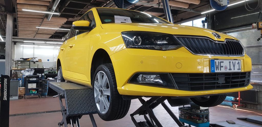 Skoda Fabia 159.000 km 7.300 &euro; Denkte 38321