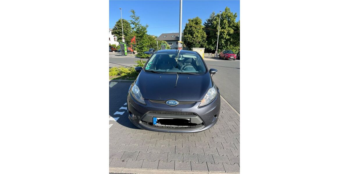 Ford Fiesta 157.250 km 2.500 &euro; Weimar Lahn 35096
