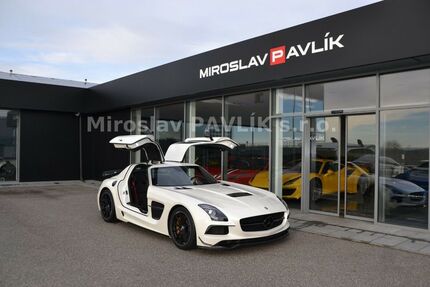 Mercedes-Benz SLS AMG 1.500 km 1.694.000 &euro; Písek 