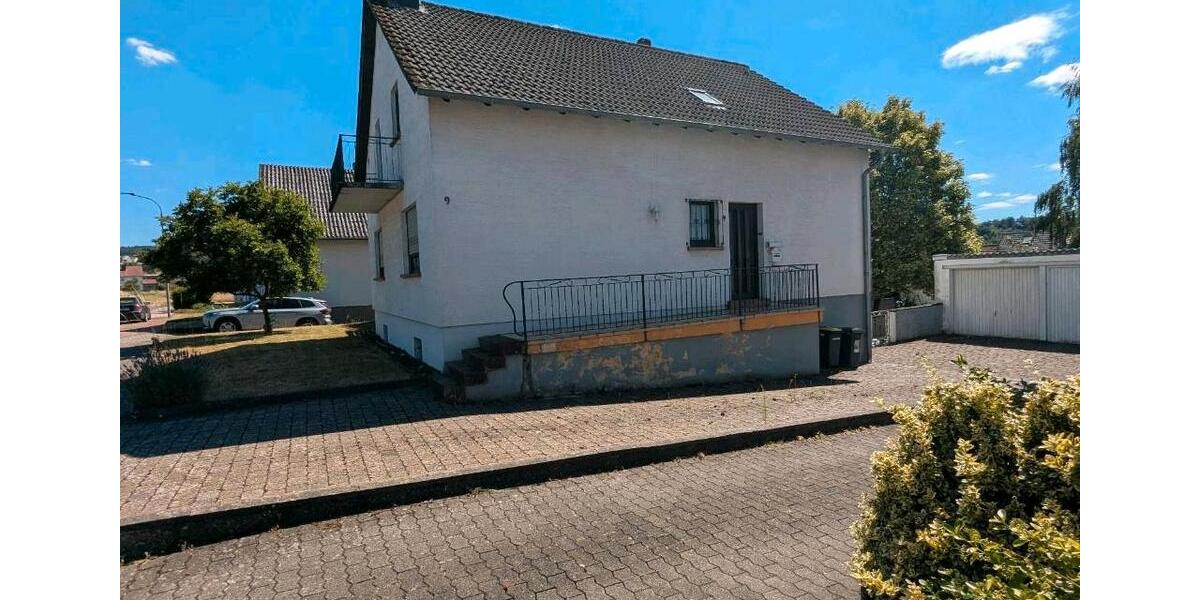 Einfamilienhaus Blieskastel - 5 Zimmer, 156 m&sup2;, 182.000&euro; | Angebot:27014469